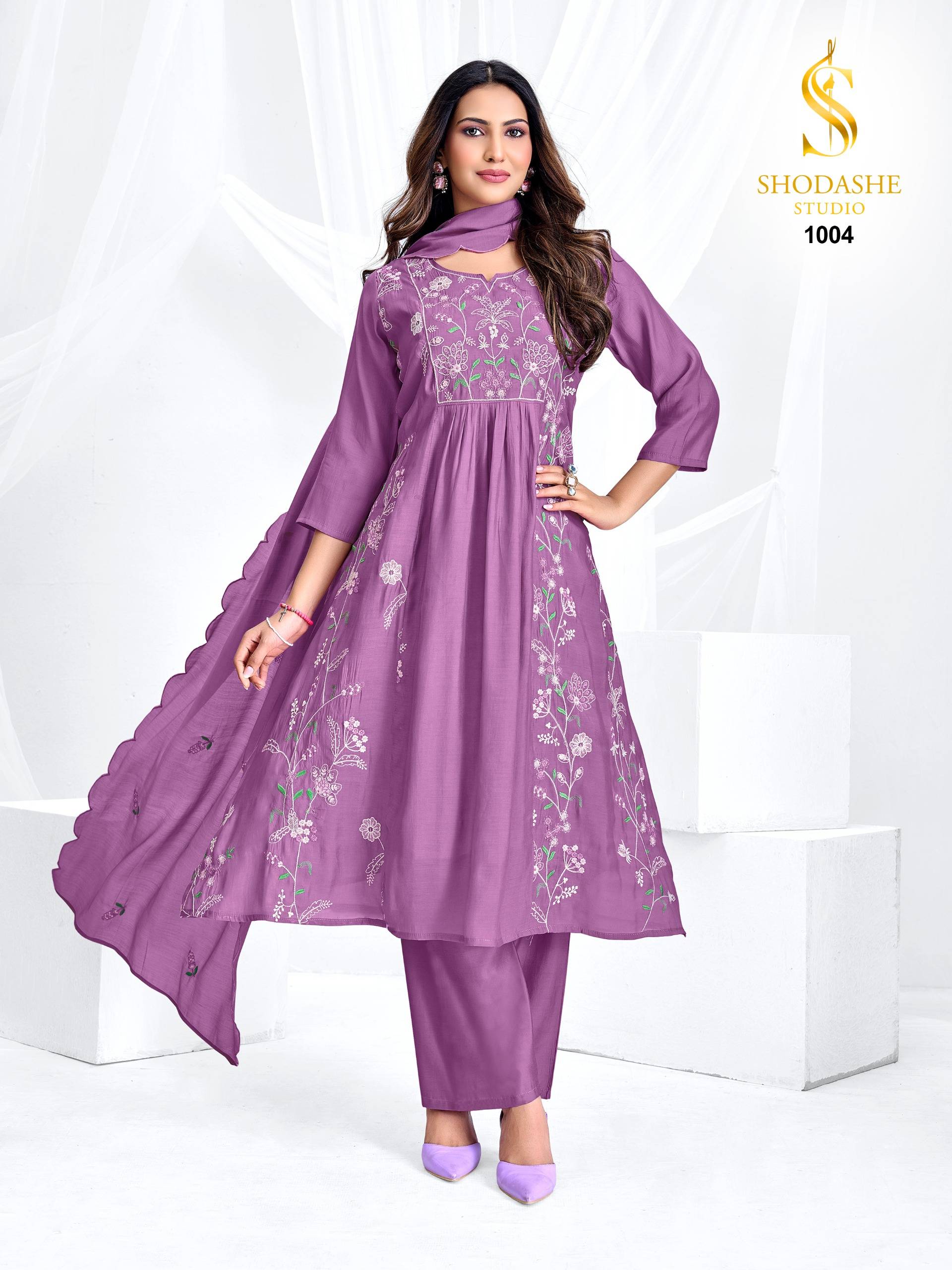 Madhubala By Fashid Designer Ethnic Wear Collection Chanderi Kurtis At Wholesale Price